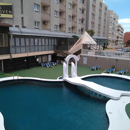 Torrejoven מלון 3*