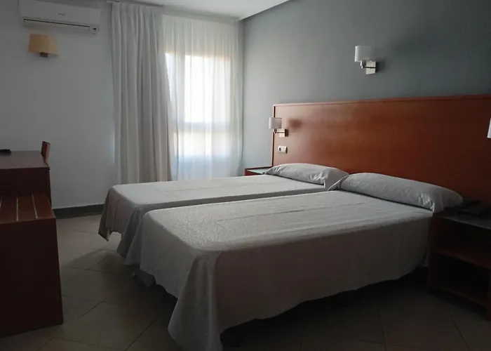 Готель Torrejoven 3*